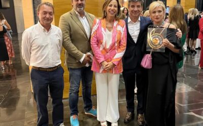 Premios comercios Volveremos
